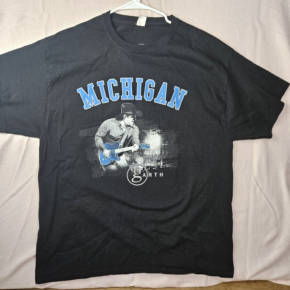 Garth Brooks Stadium Tour 2020 T-Shirt XL Michigan Ford Field Concert Black